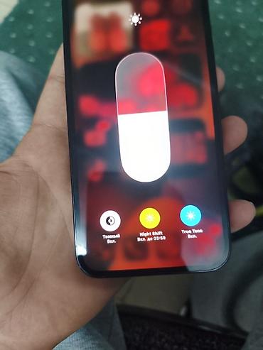 Apple iPhone: Айфон в хорошем состояние есть фейс айди экран родной без дефектов — 2