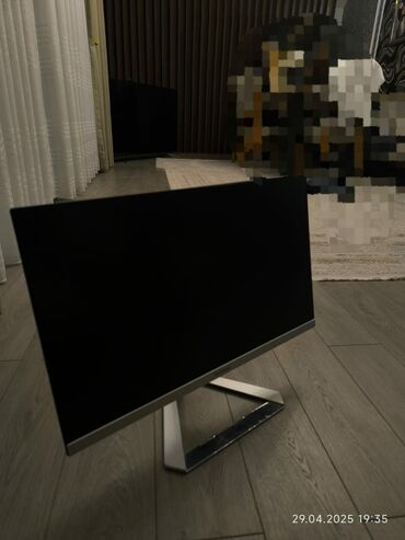 Monitorlar: Monitor 75 hz 24inc ips viewsonic işlekdir heç bir problemi yxodur