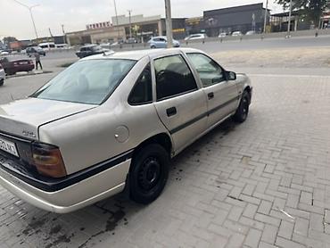 бампер опель вектра а: Opel Vectra: 1993 г., 1.8 л, Механика, Бензин, Хэтчбэк — 2