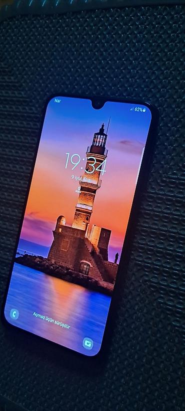 Elektronika: Samsung Galaxy A40, 64 GB, İki sim kartlı — 1