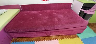 deciji kreveti sa dodatnim lezajem: Three-seat sofas, Textile, color - Pink, Used
