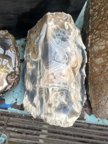 Dekorativ daşlar: Təbii daş və mineral nümunələri paketi - Böyük dekorativ blok: Açıq — 8