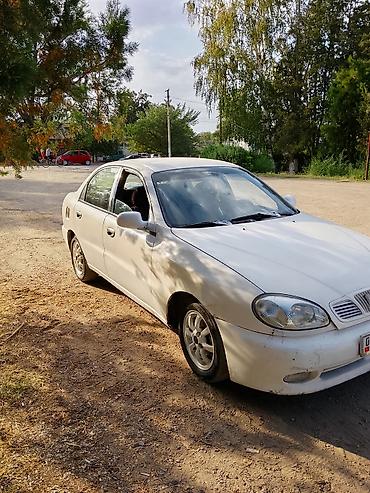 чанган уни к: Daewoo Lanos: 1997 г., 1.5 л, Кол менен иштөөчү, Бензин, Седан — 2