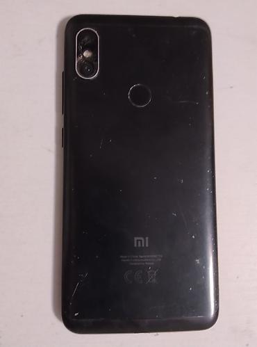 Смартфоны Xiaomi и Samsung 1) Xiaomi (черный) - Корпус: черный