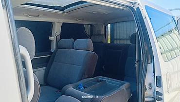 серв машина: Toyota Hiace: 2002 г., Минивэн — 2