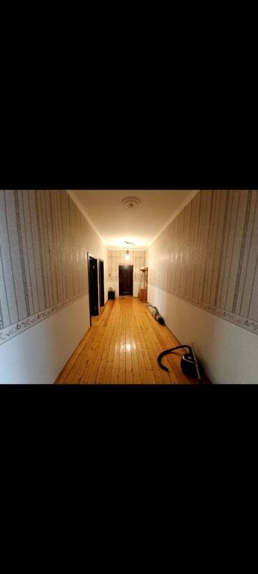 Uzunmüddətli kirayə mənzillər: Xətai metrosunun çıxışında 13 mertebeli binanın 3-cü mərtəbəsində — 6