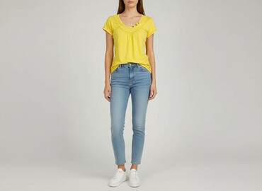 koszulki abercrombie damskie: Women`s T-shirt, size M