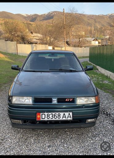 mitsubishi авто: Seat Toledo: 1992 г., 2 л, Механика, Бензин, Седан