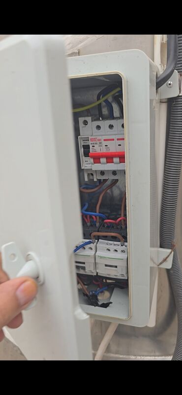 Digər biznes avadanlığı: Paslanmaz Aisi 304-316marka Hernöv soyutma sistemli süd cəni,isitmə — 12