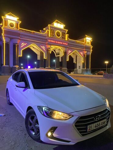 продаю авто мерс: Hyundai Avante: 2018 г., 1.6 л, Автомат, Бензин, Седан