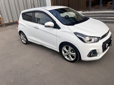рассрочка авто бишкек без первоначального взноса: Chevrolet Spark: 2015 г., 0.1 - engine capacity л, Автоматтык, Бензин, Вэн/Минивэн