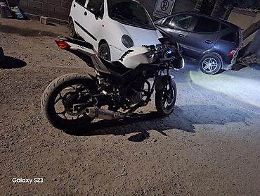 мотоцыклы спортивные: Спортбайк Kawasaki, 300 куб. см, Бензин, Б/у — 3