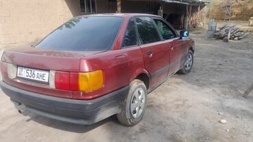 Audi: Audi 80: 1988 г., Механика, Бензин, Седан