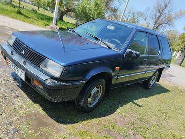 Mitsubishi: Mitsubishi Lancer: 1987 г., 1.8 л, Механика, Бензин, Седан