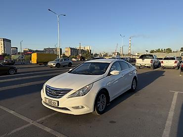 сары соната: Hyundai Sonata: 2010 г., 2 л, Автомат, Газ, Седан — 2