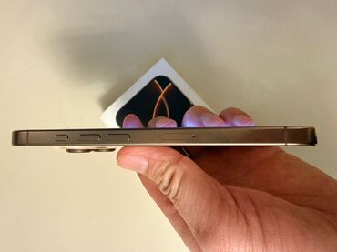 Apple iPhone: IPhone 16 Pro, 128 GB, Desert Titanium, Face ID — 8