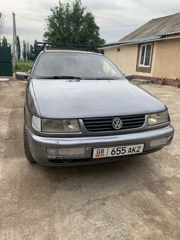 Volkswagen: Volkswagen Passat: 1995 г., 1.8 л, Механика, Газ, Седан