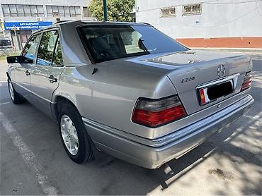 хелена: Mercedes-Benz E-Class: 1993 г., 2.2 л, Автомат, Бензин, Седан — 4