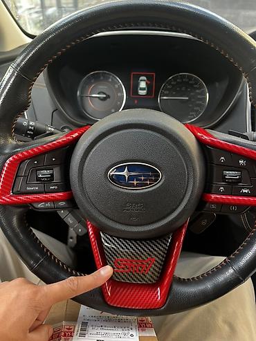 Тюнинг: Накладки на руль Subaru (STI-стиль), карбон/красный - Комплект — 5