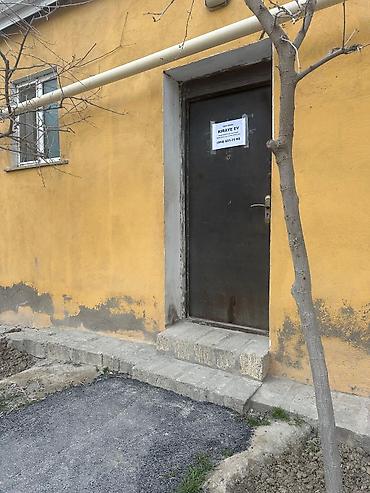 ev alqi satqisi ve kirayesi: Yeni təmirli Kirayə ev, Yola yaxin her bir şəraiti var. Avtobus — 8