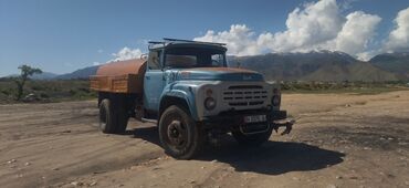 услуги водовоза в Кыргызстан | Грузовики: Услуги водовоза г. Чолпон-Ата
