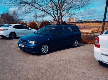 qadınlar üçün maşınlar: Opel Astra: 1.6 l | 2003 il 400000 km Universal