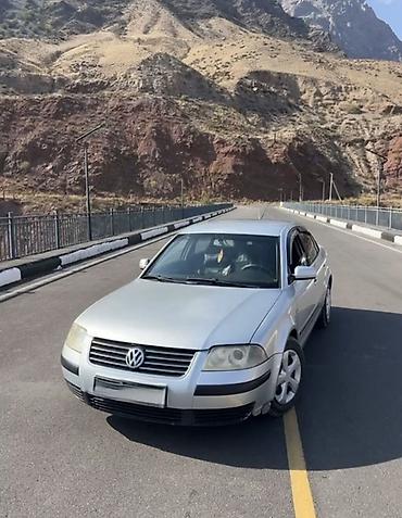Унаа сатуу: Volkswagen Passat: 2002 г., 2 л, Кол менен иштөөчү, Бензин, Седан — 4