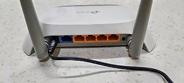 tp link router qiymeti: TP-Link TL-WR840N 300Mbps Wireless N Router Xüsusiyyətlər: - Sürət — 2