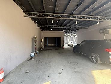 аренда автомобилей: Avtoxidmət/avtoyuma məkanı – tam hazır işlək - Geniş həyətli giriş — 2