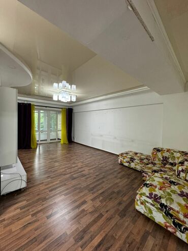 Продажа квартир: 3 комнаты, 74 м², Индивидуалка, 2 этаж, Косметический ремонт