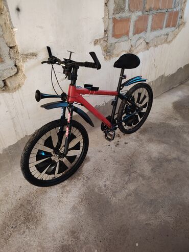 qaçış velosipedi: Б/у Горный велосипед Velocruz, 24", скоростей: 32