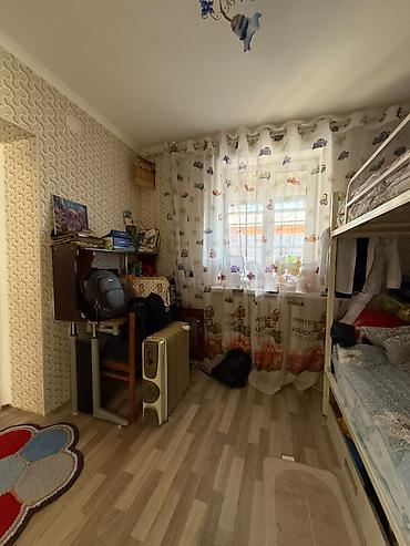 можно под ипотеку: 4 комнаты, 60 м², 4 соток, Бишкек, Рухий Мурас ж/м — 5