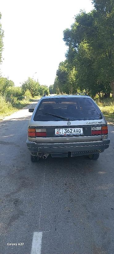 neta ls: Volkswagen Passat: 1989 г., 1.8 л, Механика, Бензин, Универсал — 4