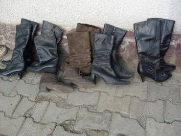 Сапоги: Продам: Сапоги. Одни совсем новые. Кожа. За всё-500 сом at lalafo.kg Сапоги: Продам: Сапоги. Одни совсем новые. Кожа. За всё-500 сом