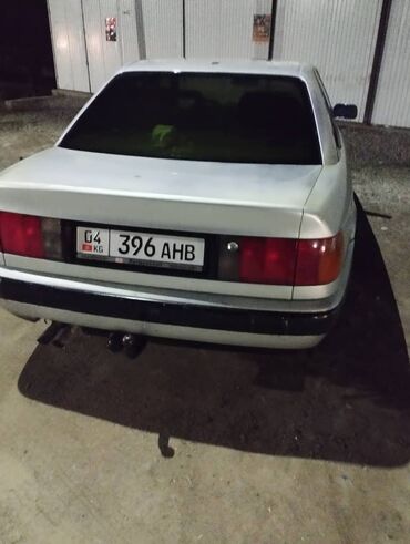 4 вд: Audi S4: 1991 г., 2 л, Механика, Бензин, Седан