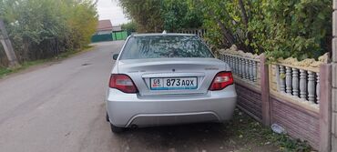 Daewoo: Daewoo Nexia: 2010 г., 1.6 л, Механика, Бензин, Седан