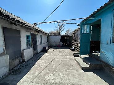 Продажа коттеджей и домов: 📍 пер. Ленский 🔘4-комнатный 🔘Этажи 3 🔘88м² Продается в районе — 3