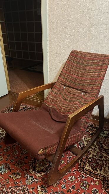 чехол на диван и два кресла: Кресло-качалка, Б/у