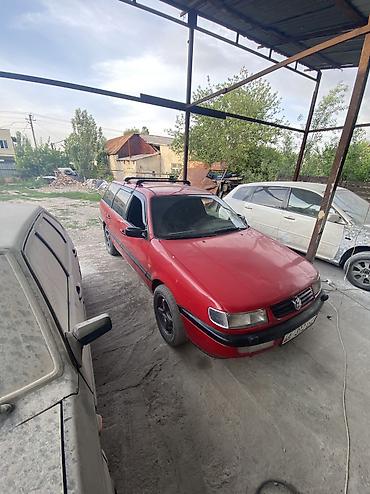 Volkswagen: Volkswagen Passat: 1994 г., 2 л, Механика, Бензин, Универсал — 10