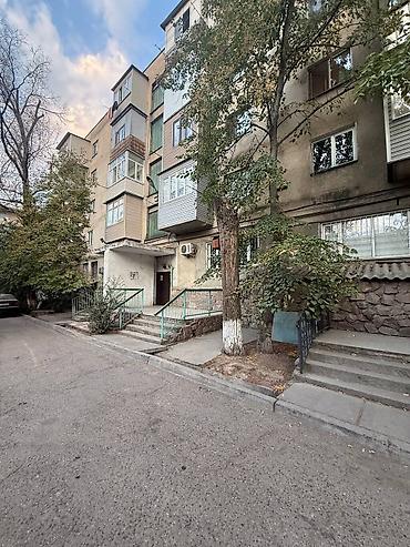Продажа квартир: 1 комната, 27 м², ул. Московская / Уметалиева Индивидуалка, 5 этаж, Косметический ремонт — 1