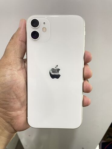 Apple iPhone: IPhone 11, Б/у, 64 ГБ, Белый, Защитное стекло, Чехол, Коробка, 76 %