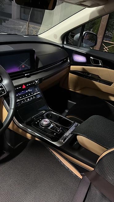 Транспорт: Kia Carnival: 2023 г., 3.5 л, Робот, Бензин, Минивэн — 3