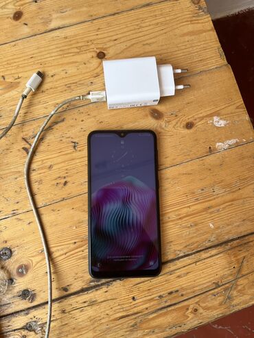 Кондитерские изделия, сладости: Samsung A10 2nömrə tam işlək veziyyətdə Yaddaş 32gb ram 2gb Telin