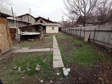 Продажа полдома: ID12 📌Продаётся пол Дома с Участком, В районе Пишпека 4-соток, Дом-40м — 5