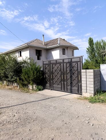 продою дом кара балта: Дом, 120 м², 8 комнат, Собственник, Косметический ремонт
