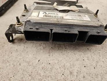 pasat kornjaca: KOMPJUTER MOTORA 2.0 BENZIN ZA RENAULT SCENIC ZA 2006. GOD. - 6 | — 1