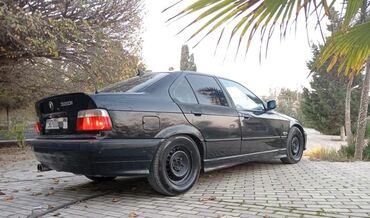 BMW: BMW 3 series: 2 l | 1997 il Sedan — 9