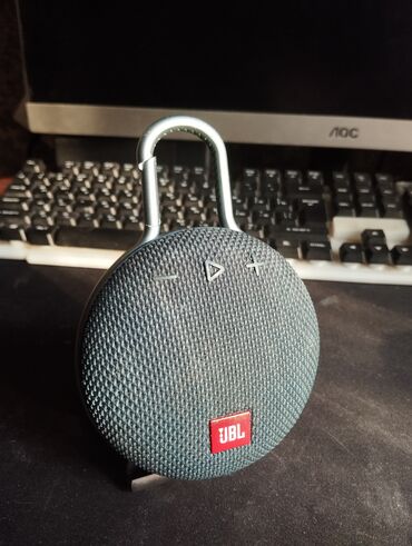 Динамики и колонки: Jbl clip 3 рабочий 1800 сом Jbl clip 4 рабочий 2500 сом адрес