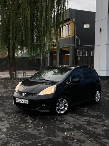 Honda: Honda Fit: 2008 г., 1.5 л, Вариатор, Бензин, Хэтчбэк