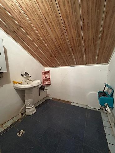 Mənzillər: Bakı, Kubinka, 4 otaqlı, Köhnə tikili, m. Nizami, 85 kv. m — 2